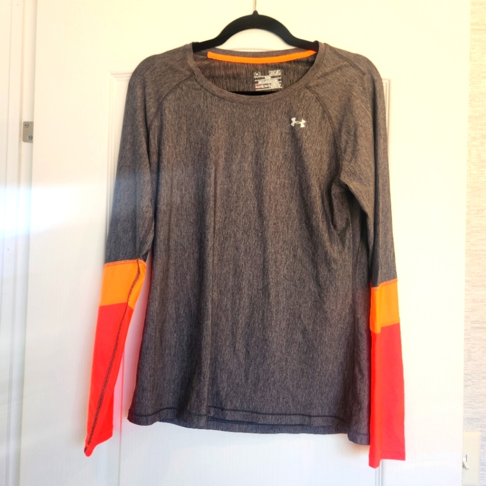 Underarmour Womens Shirt Size M EUC